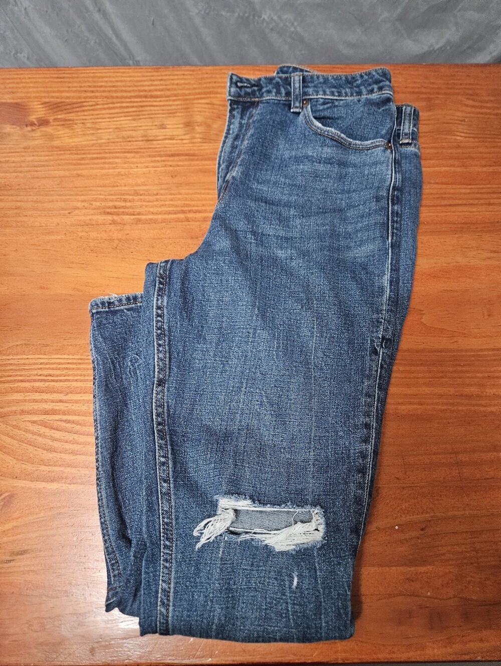 Abercrombie And Fitch Distressed Curve Love The Skinny High Rise Size 29/8!